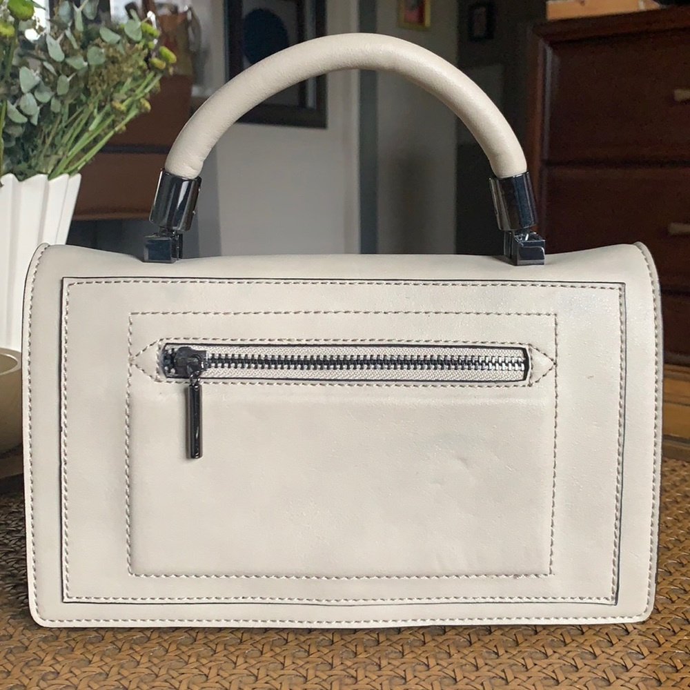 Danielle Nicole clutch